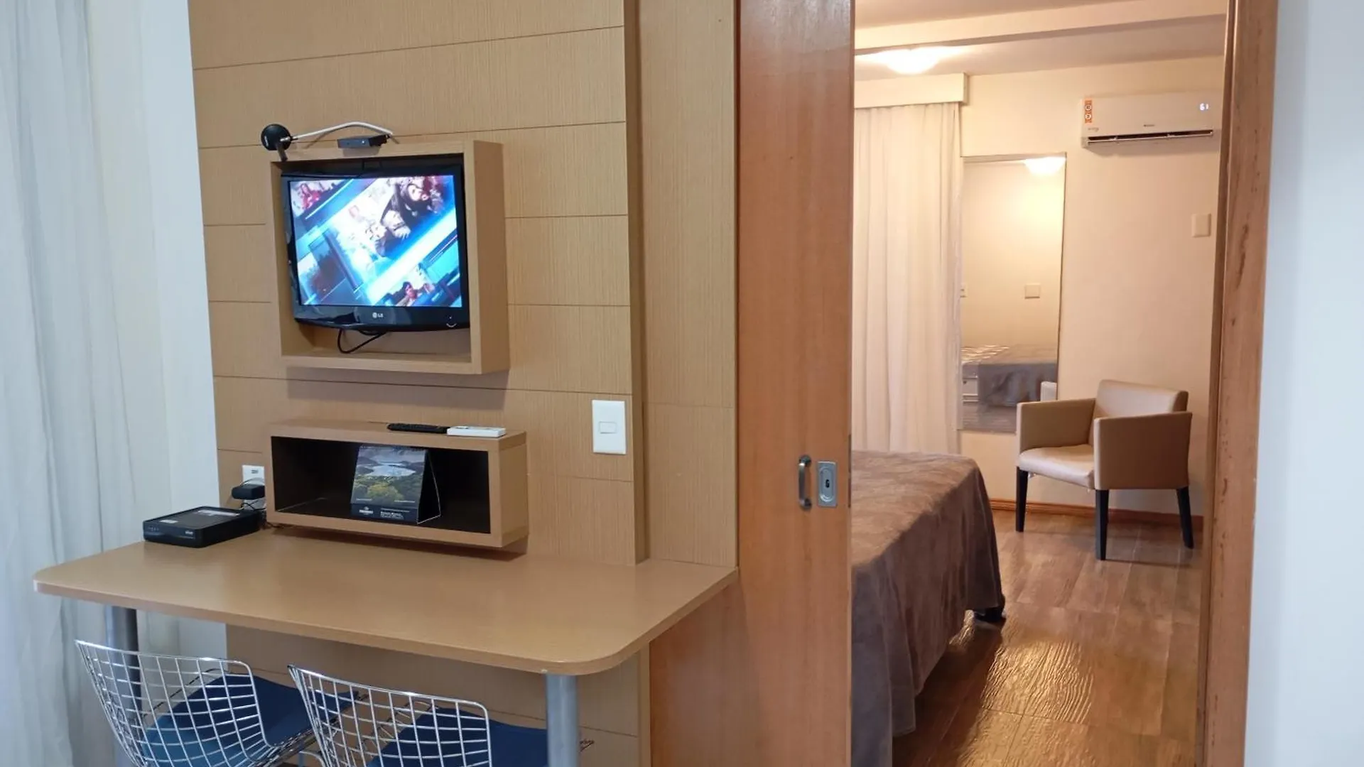 Apart-hotel Apartamento Com A Melhor Localizacao De Floripa Florianópolis
