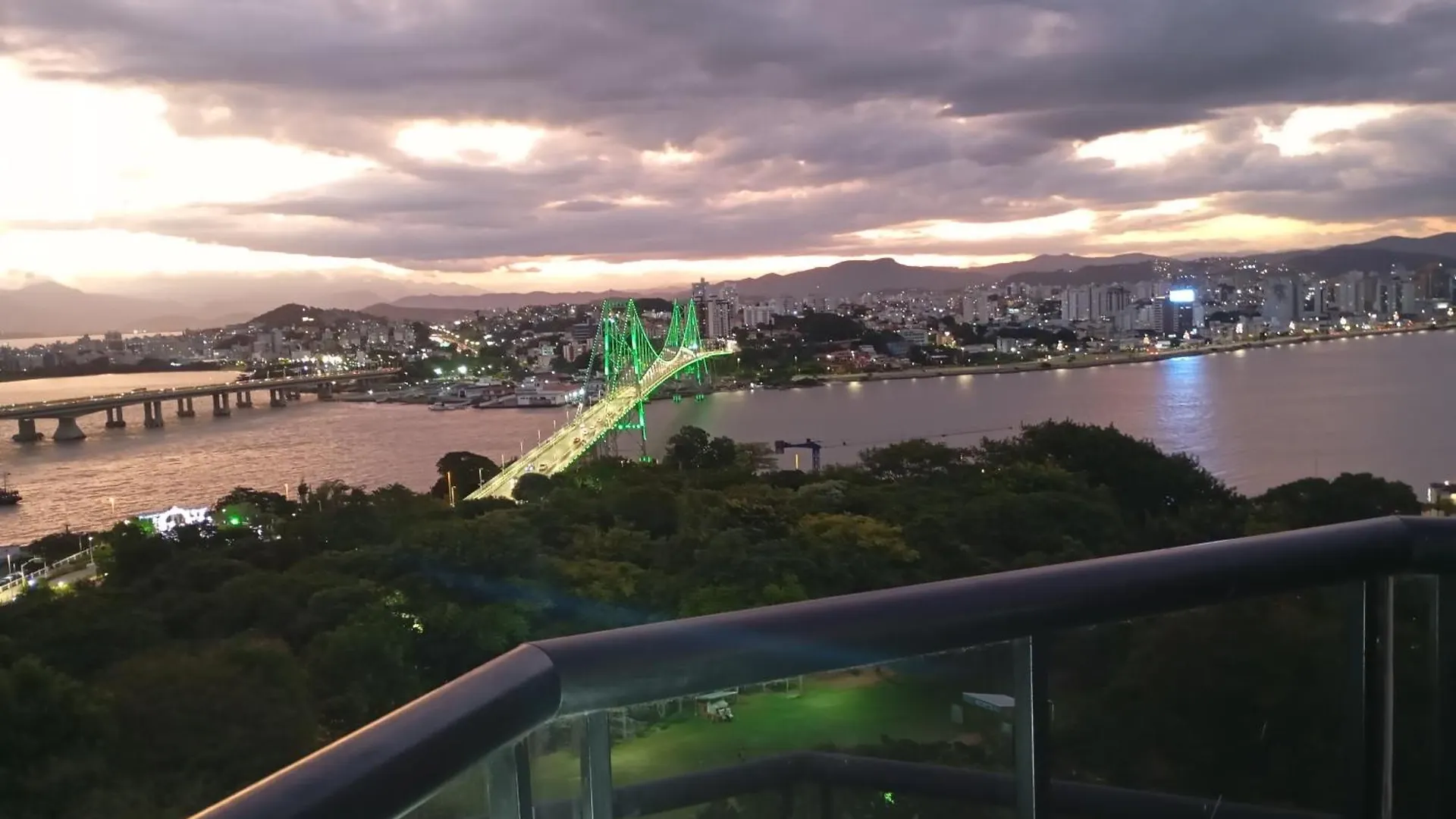 Apart-hotel Apartamento Com A Melhor Localizacao De Floripa Florianópolis Brasil